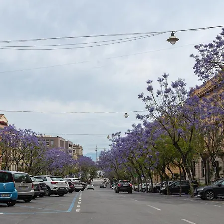 Donna Memela - Nel Cuore Di Apartman Cagliari