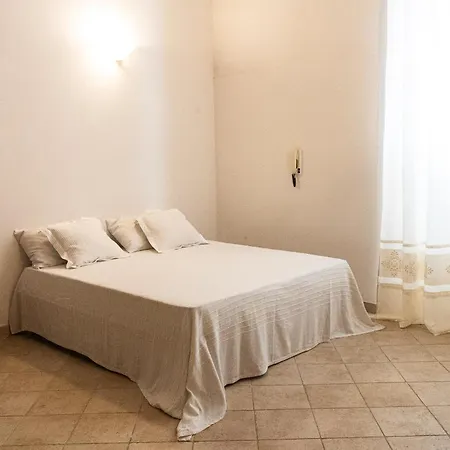 Donna Memela - Nel Cuore Di Cagliari